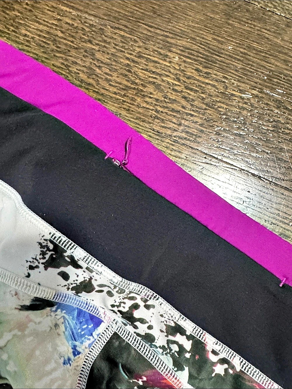 Lululemon Pace Rival Crop Abstract Print Leggings Pink & Black - Picture 3 of 6